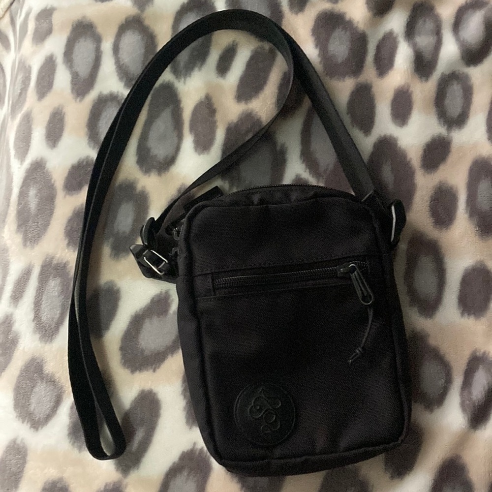 Baboon To The Moon Sling Bag Black